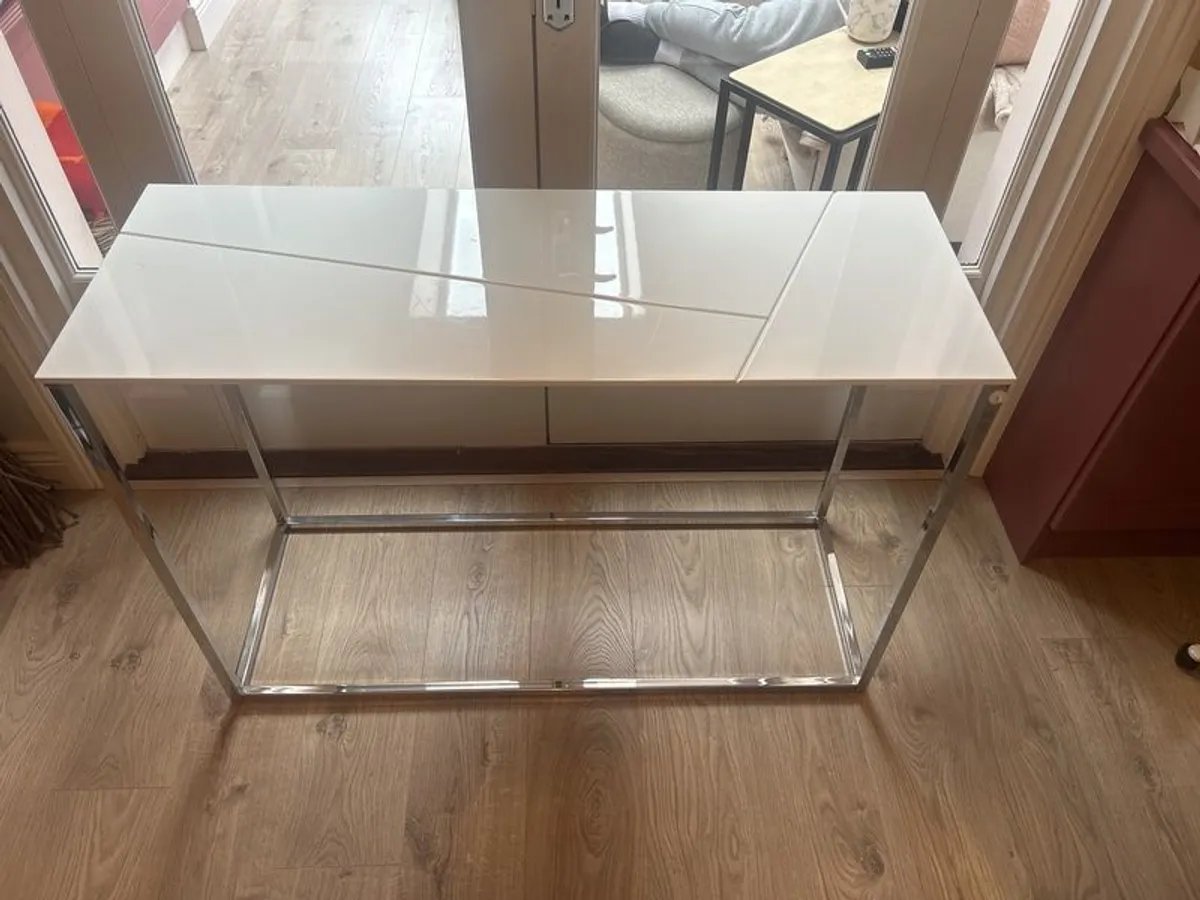 console table - Image 3