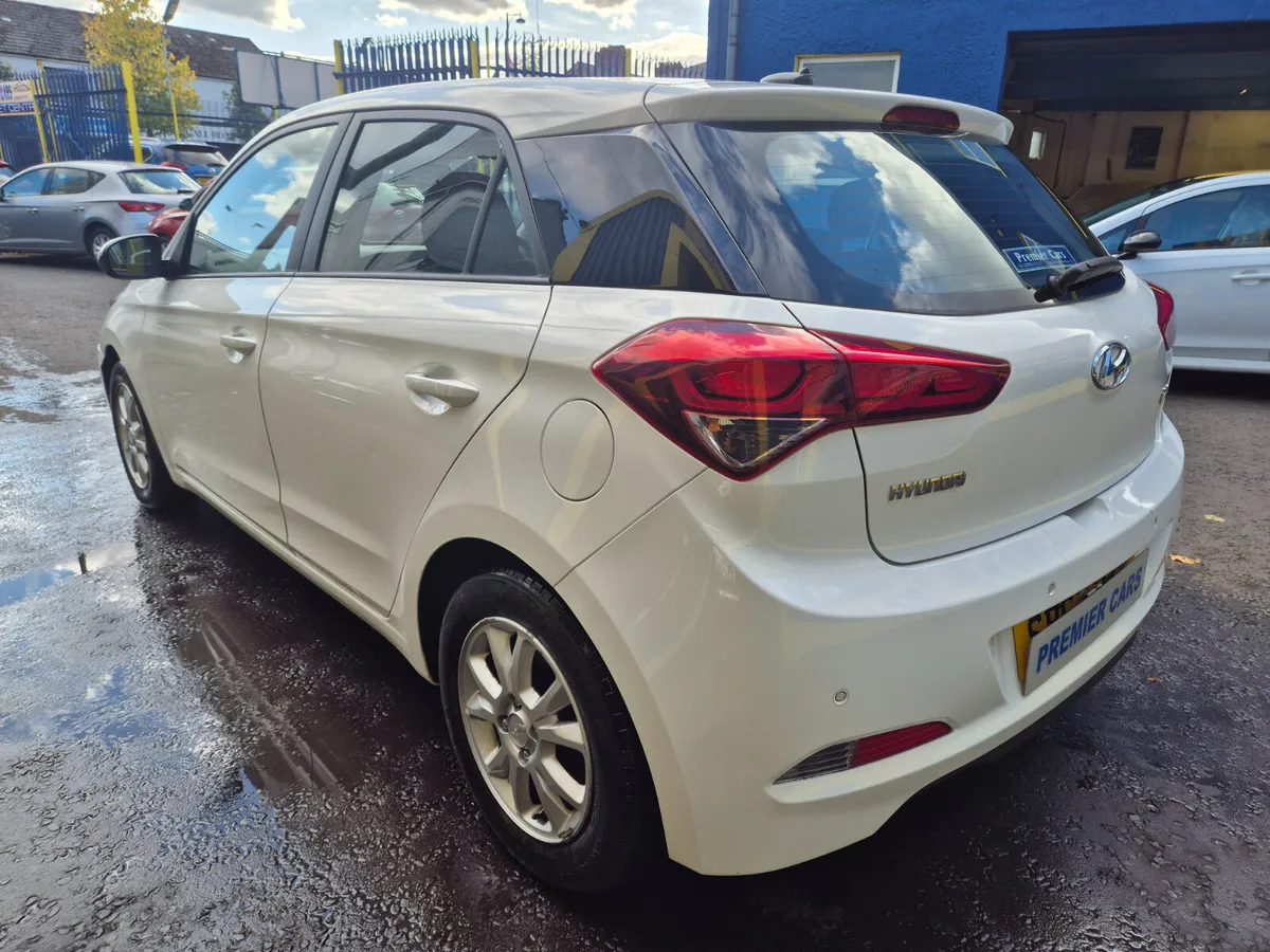 Hyundai i20 2017 - Image 3