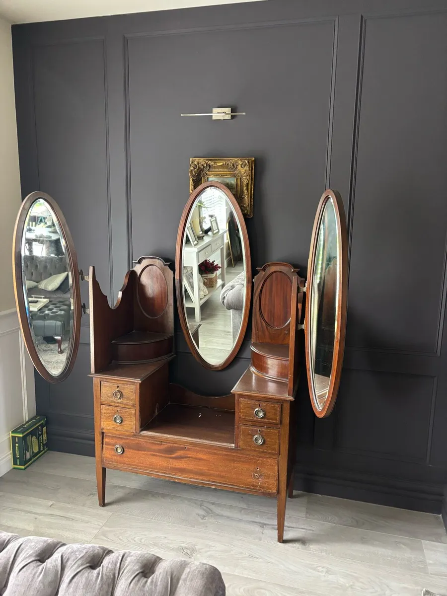 Dresser with mirrors antique - Image 2