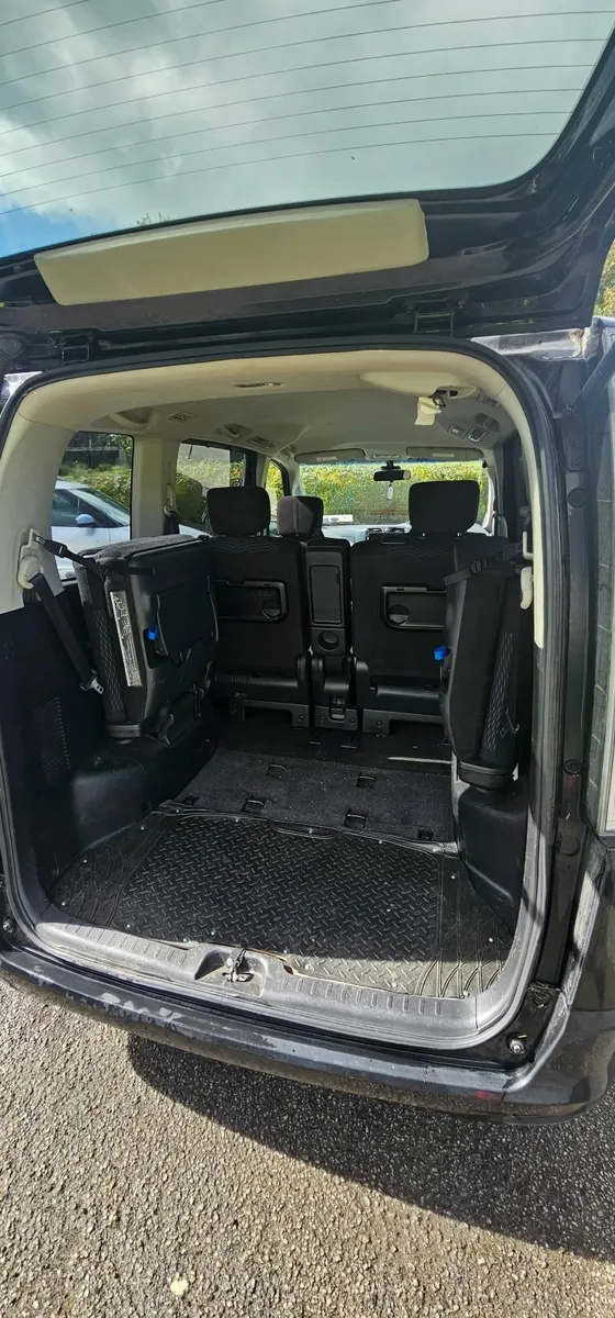 Nissan Serena 2014 - Image 3