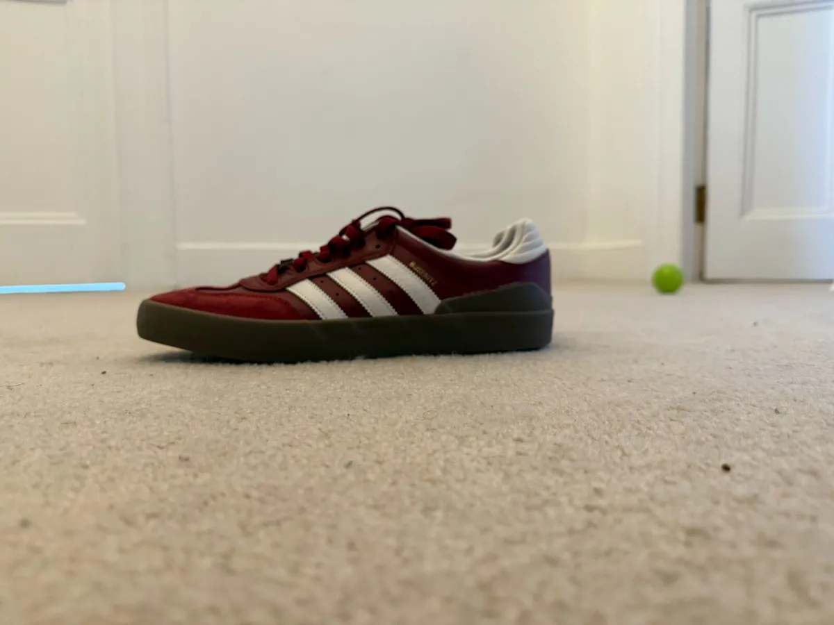 Adidas Businetz - brand new - 9.5 - Image 3