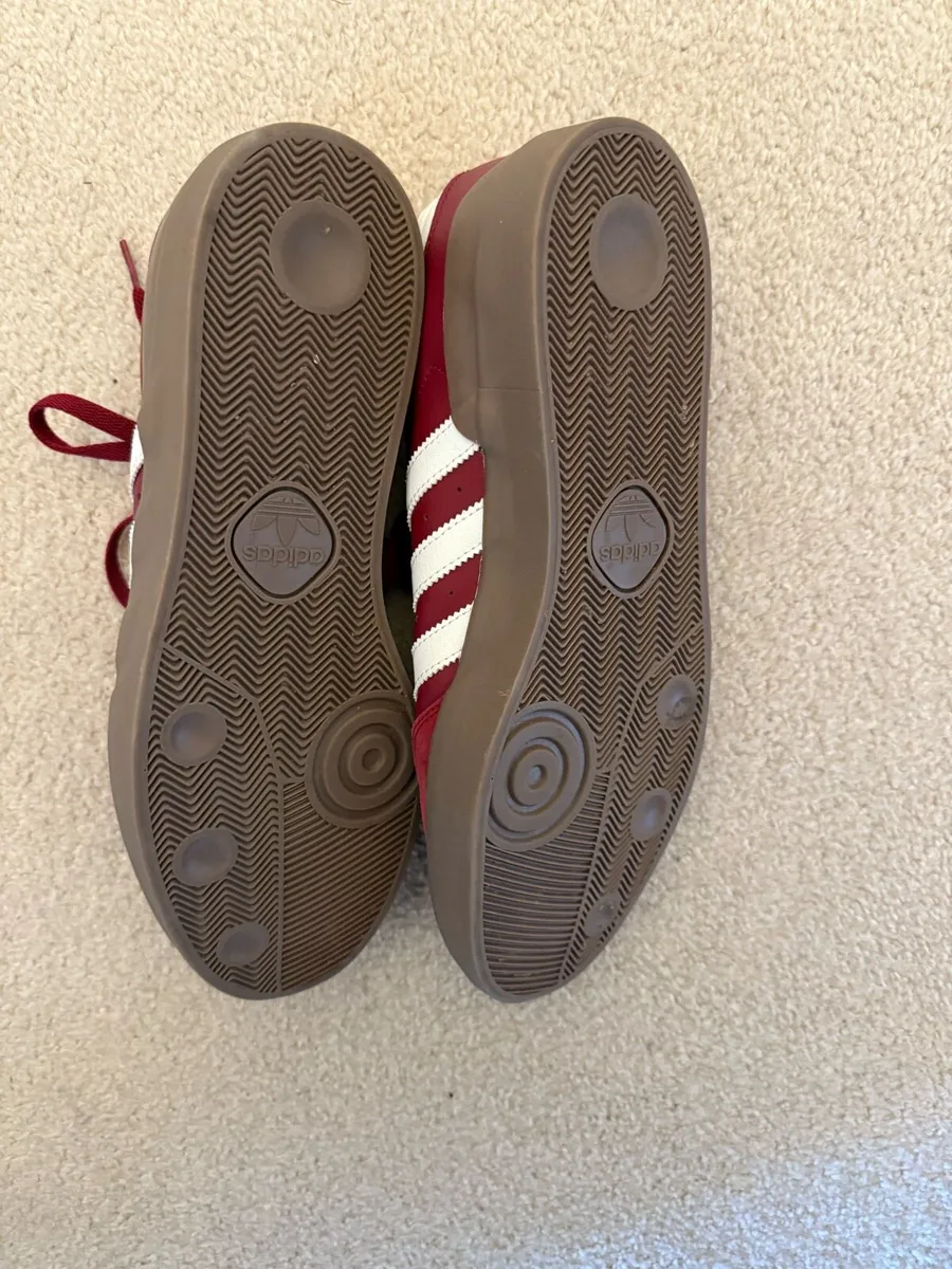 Adidas Businetz - brand new - 9.5 - Image 4