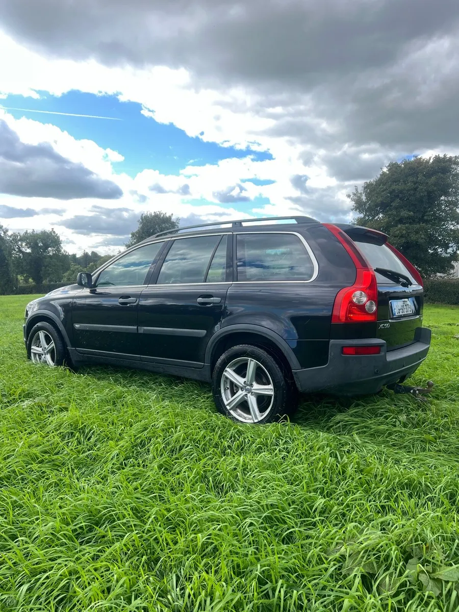 Volvo xc90 - Image 2