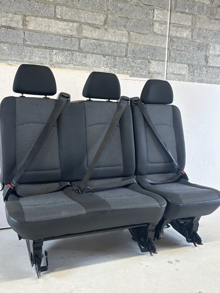 Crew Cab Rear Seats 2+1 - Image 2