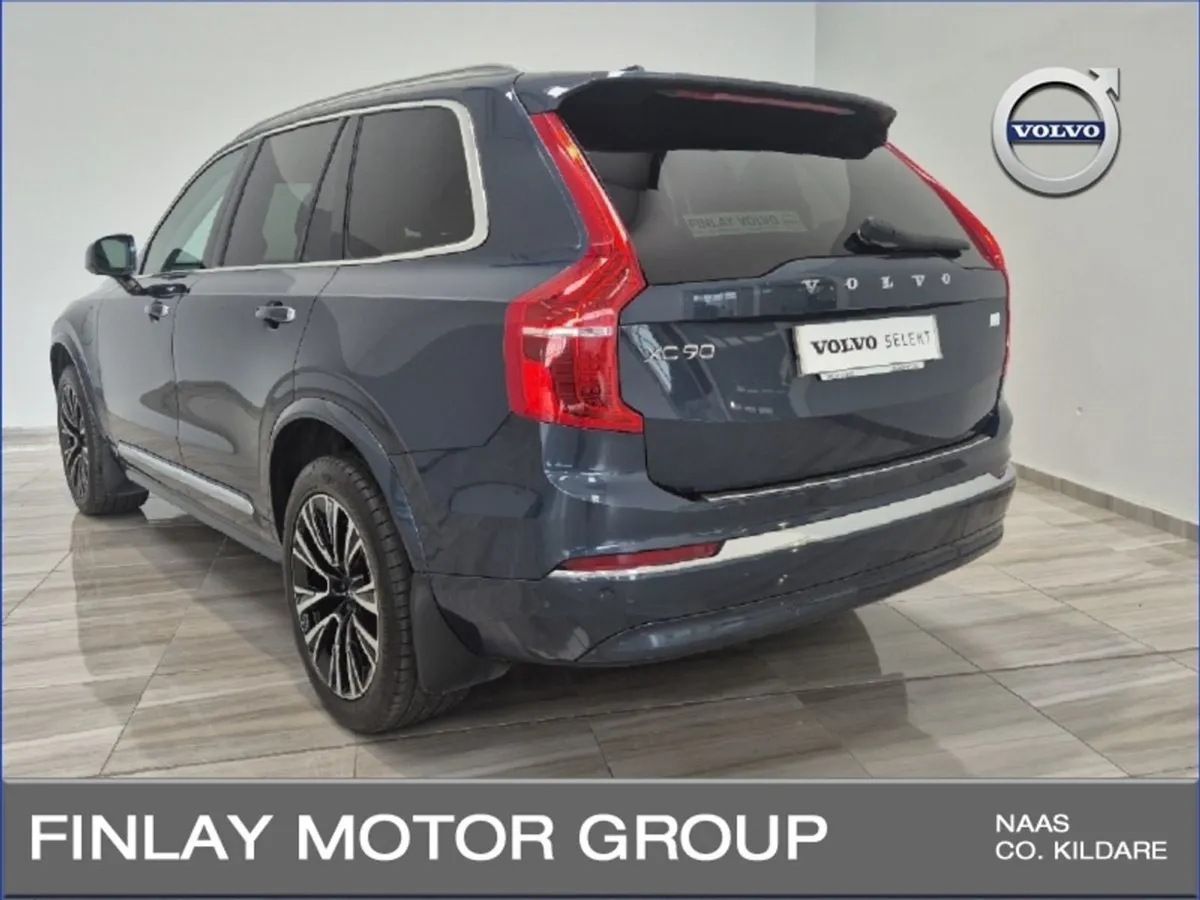 Volvo XC90 T8 Phev 455hp Plus (bright Theme) - Image 4