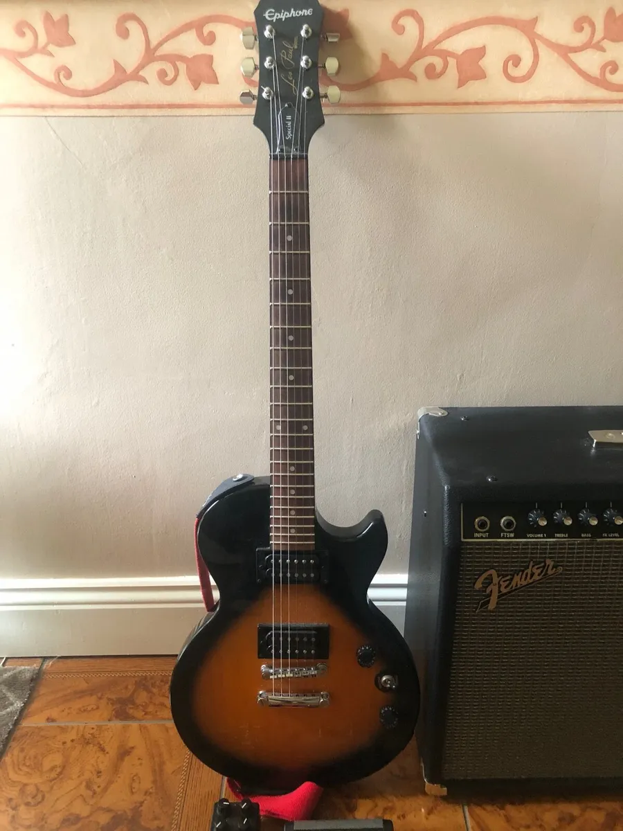 Electric Guitar and Amplifier - Image 1