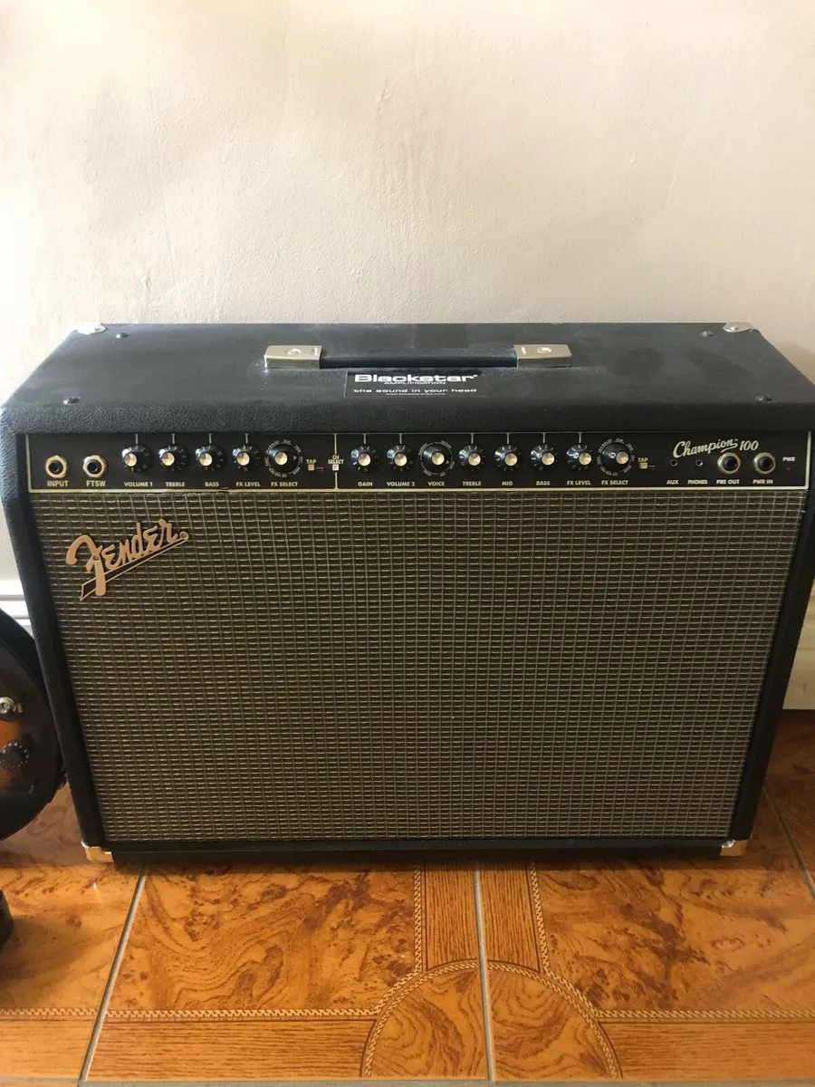 Electric Guitar and Amplifier - Image 2