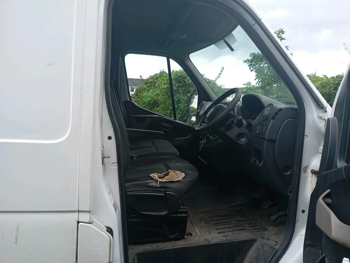 Renault master LM 35 161lwb - Image 4