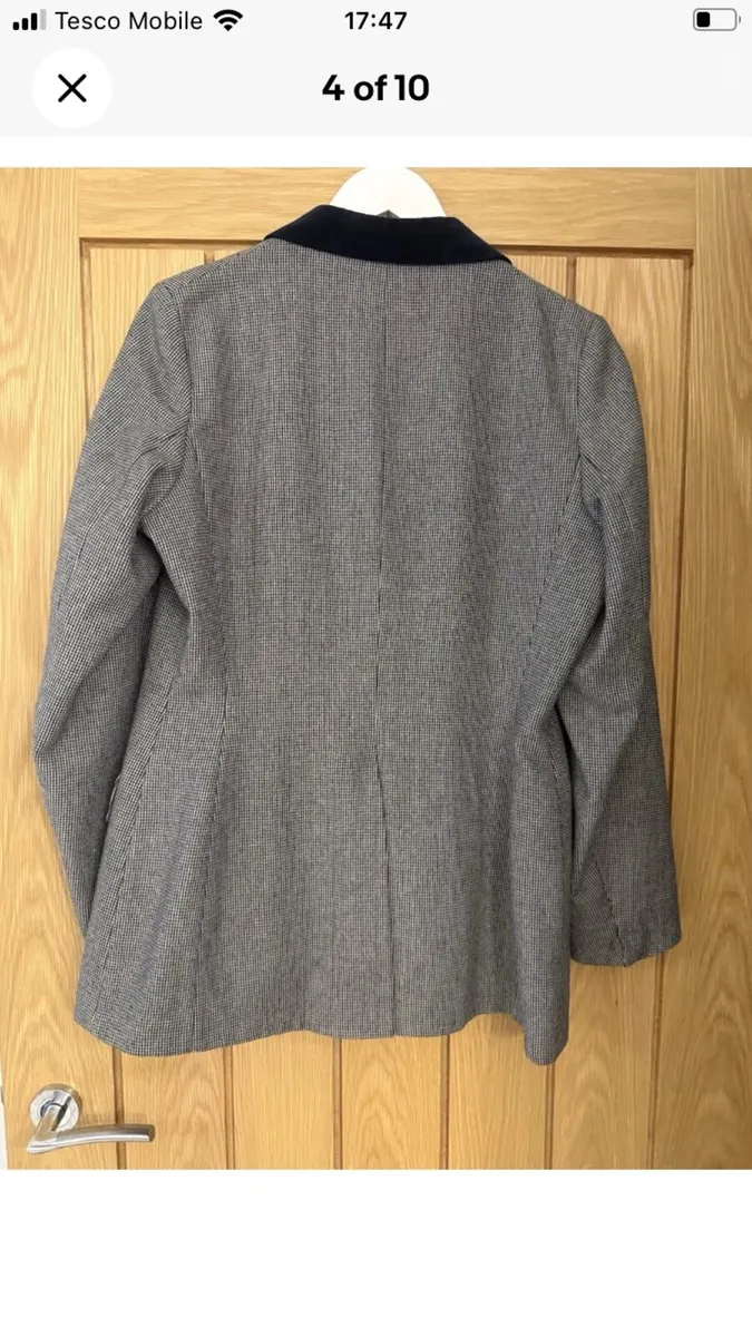 Show jackets - Image 2