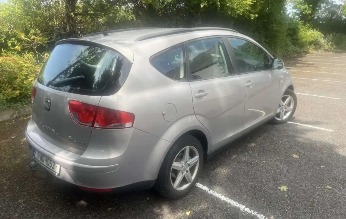 2011 seat altea 1.6 diesel LOW MILEAGE - Image 4