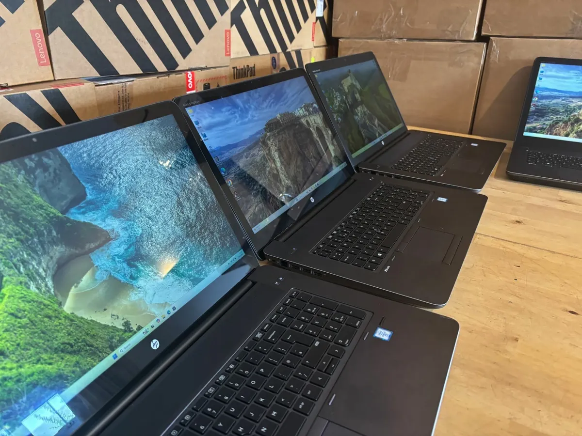 HP zBook 17 Engineering Laptops-i7-SSD-Graphics-De - Image 3
