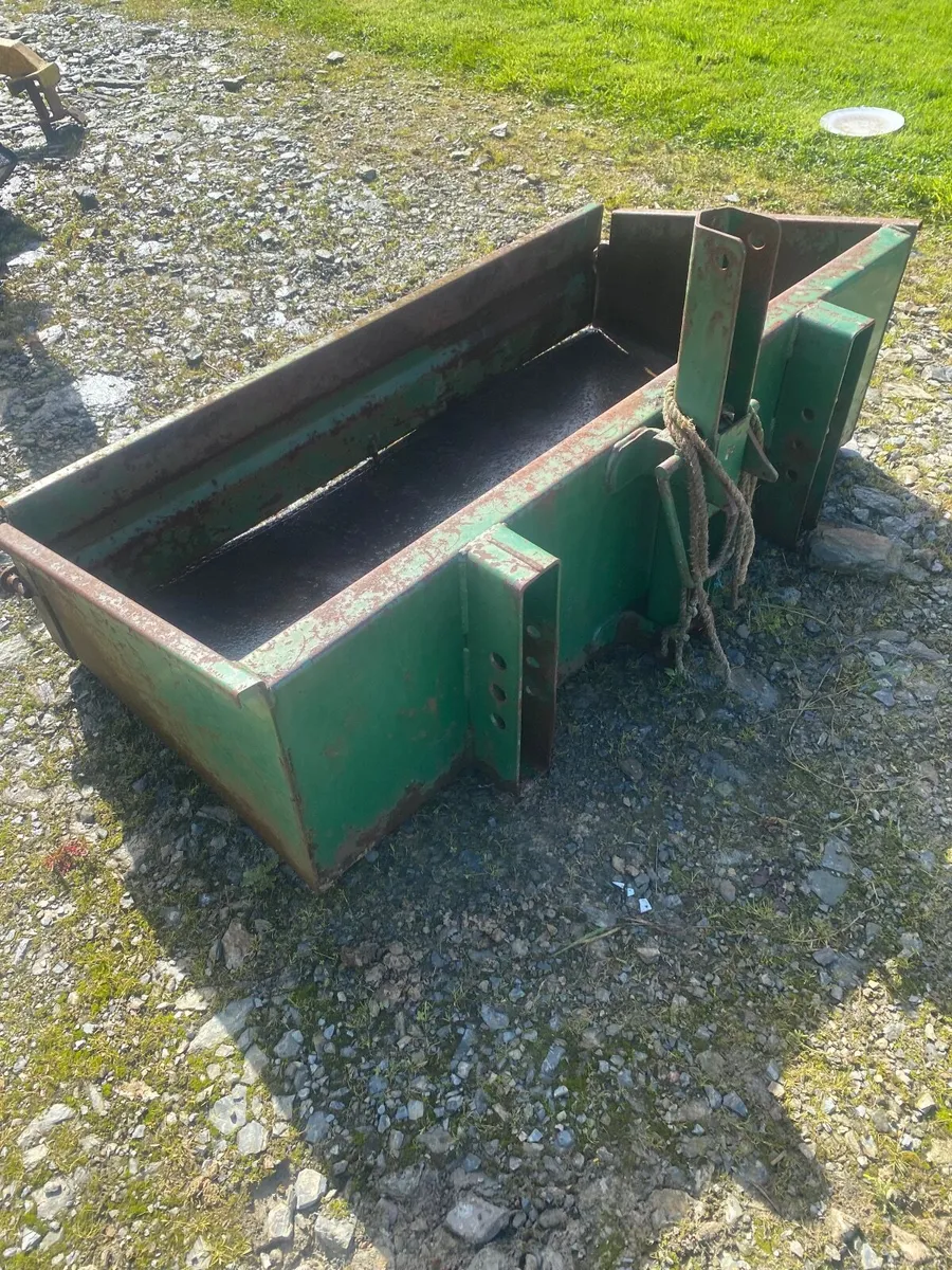 Farm machinery - Image 1