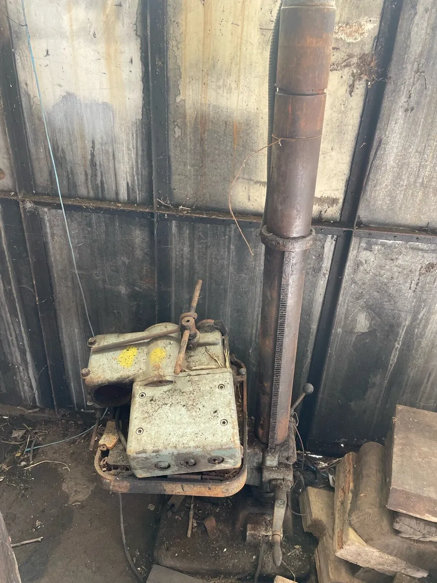 Vintage pillar drill - Image 1