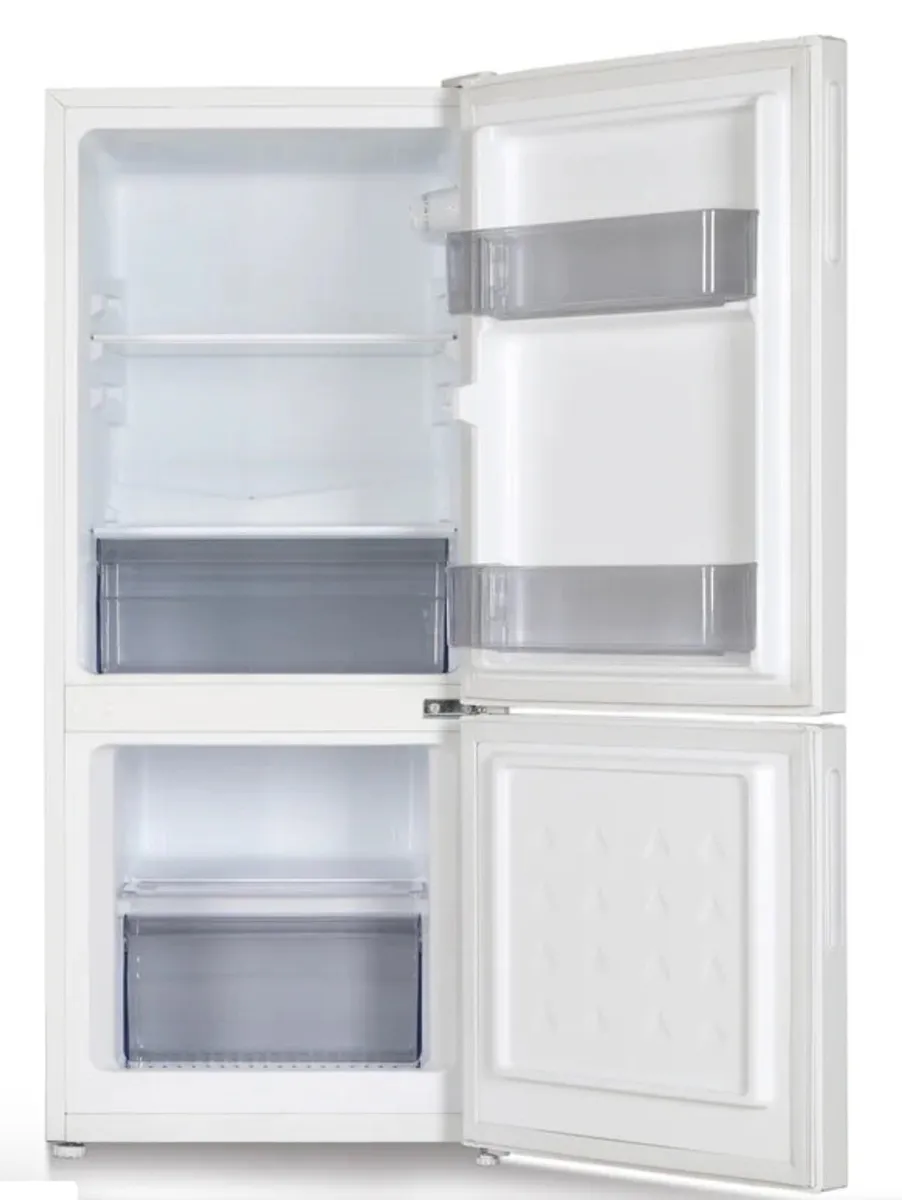Power Point Fridge Freezer 60/40  1.5 years old - Image 2