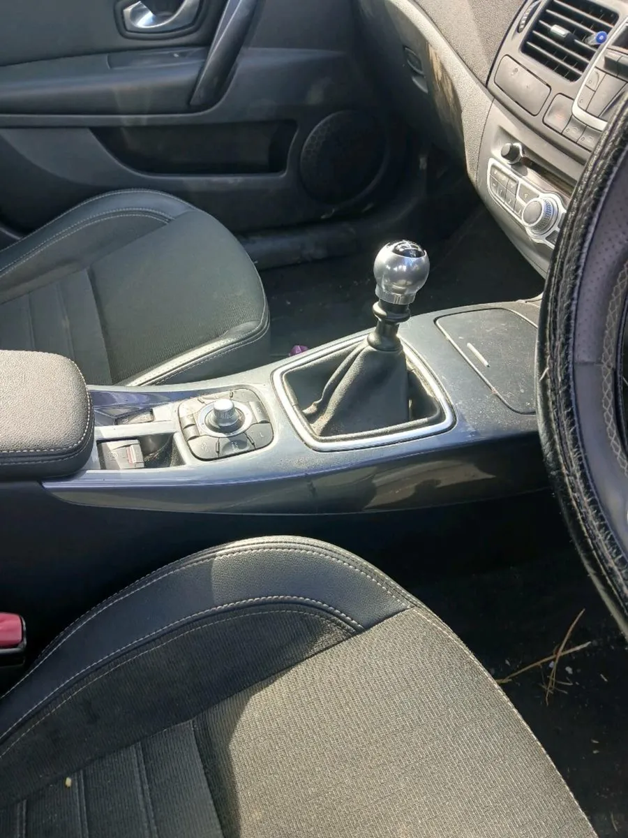 A car - Image 2