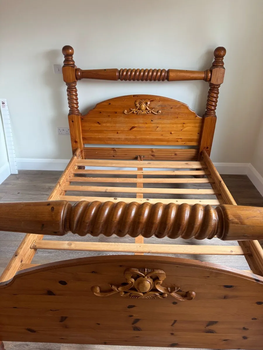 Bed - Image 2