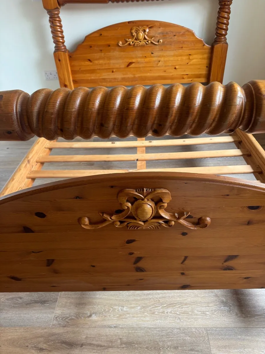 Bed - Image 3