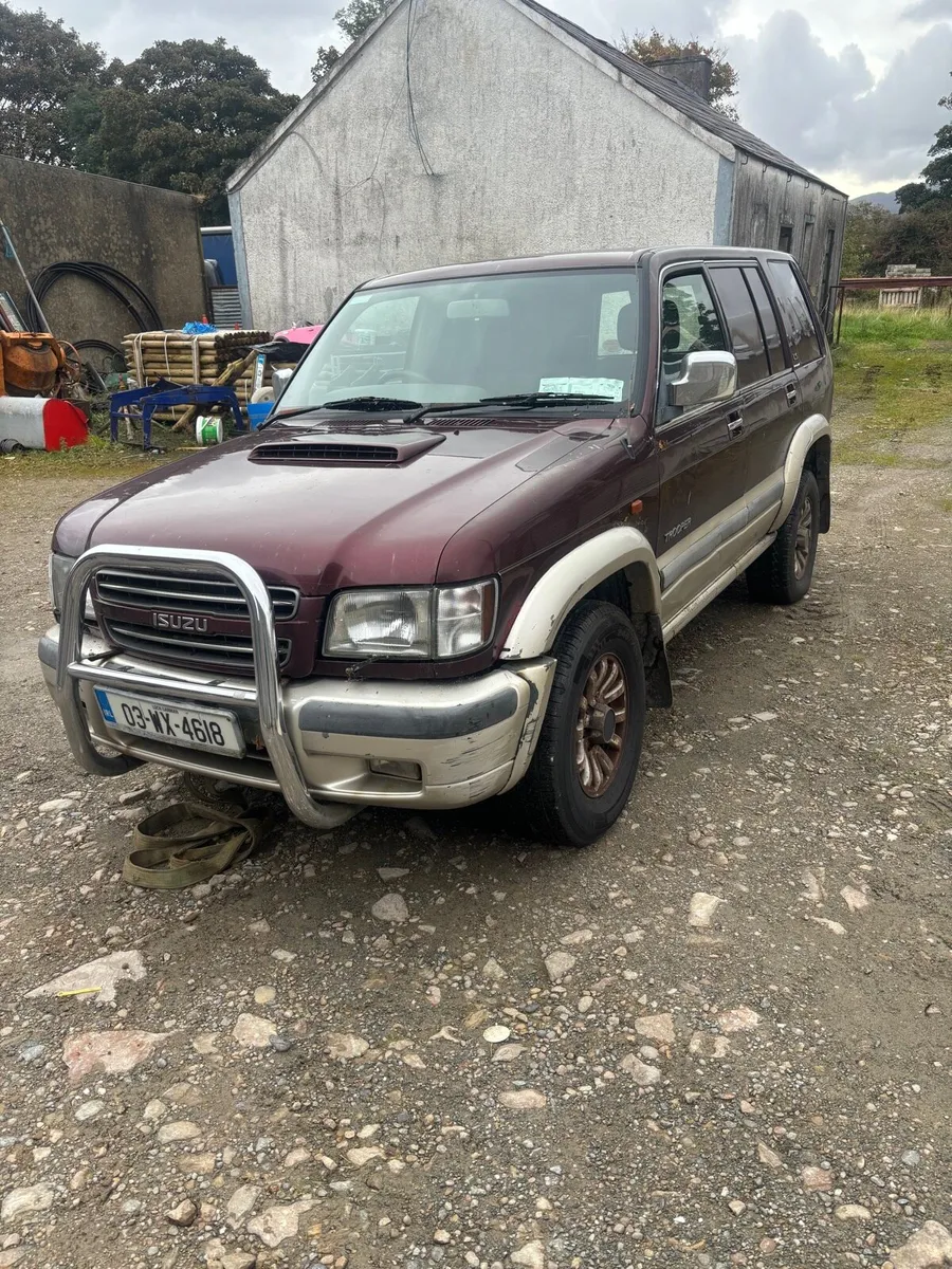 isuzu trooper - Image 3