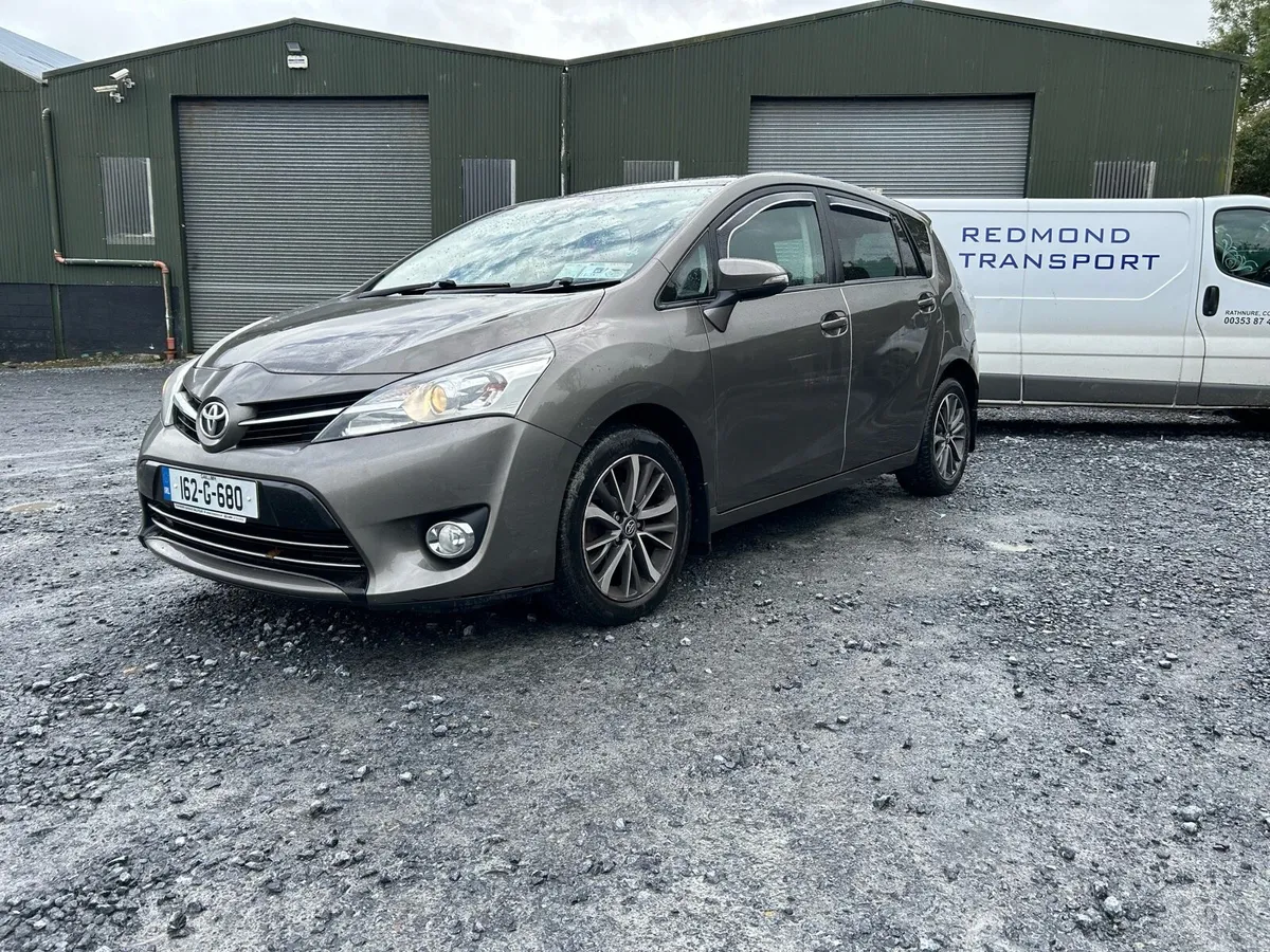 2016 Toyota verso 7 seater - Image 2