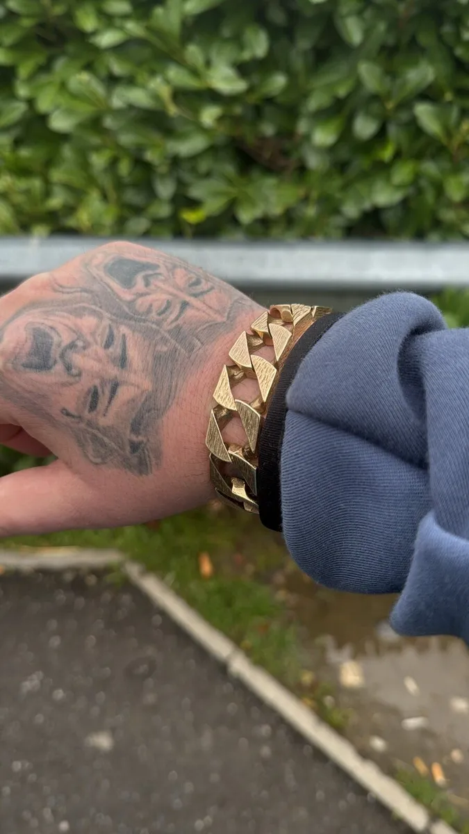 Gold - Image 3