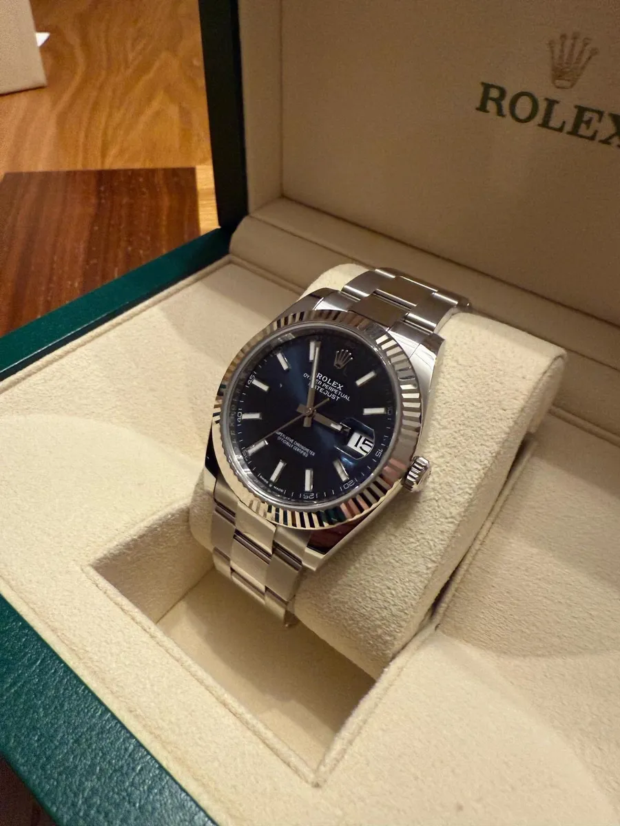 New Rolex date just 41 - Image 1