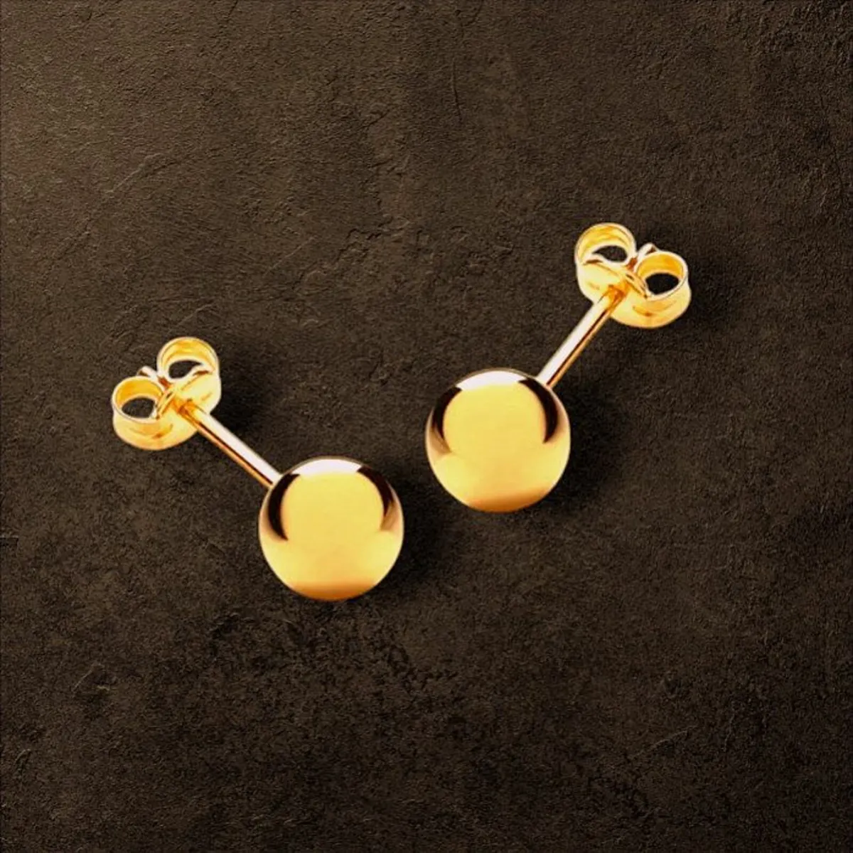 Vintage Unworn 9ct Gold Stud Earrings - Image 4