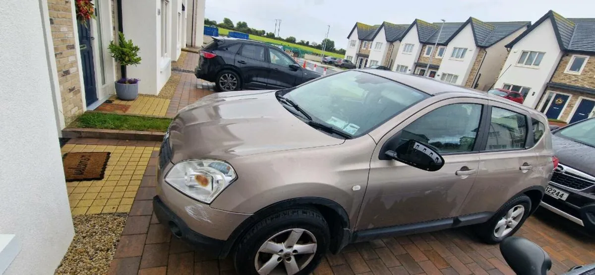 Nissan Qashqai 2008 - For Sale - Open to Offers - Image 2