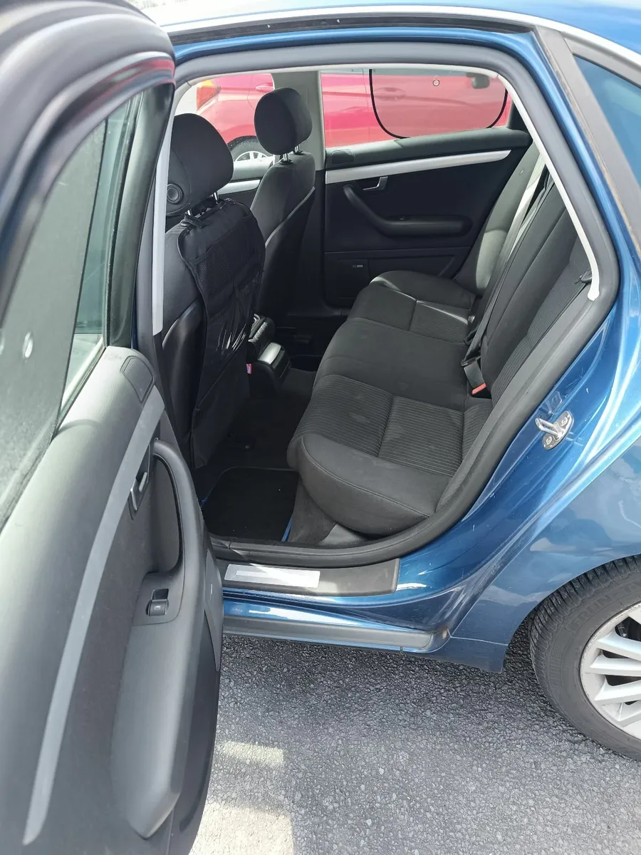 Audi A4 2007 - Image 4