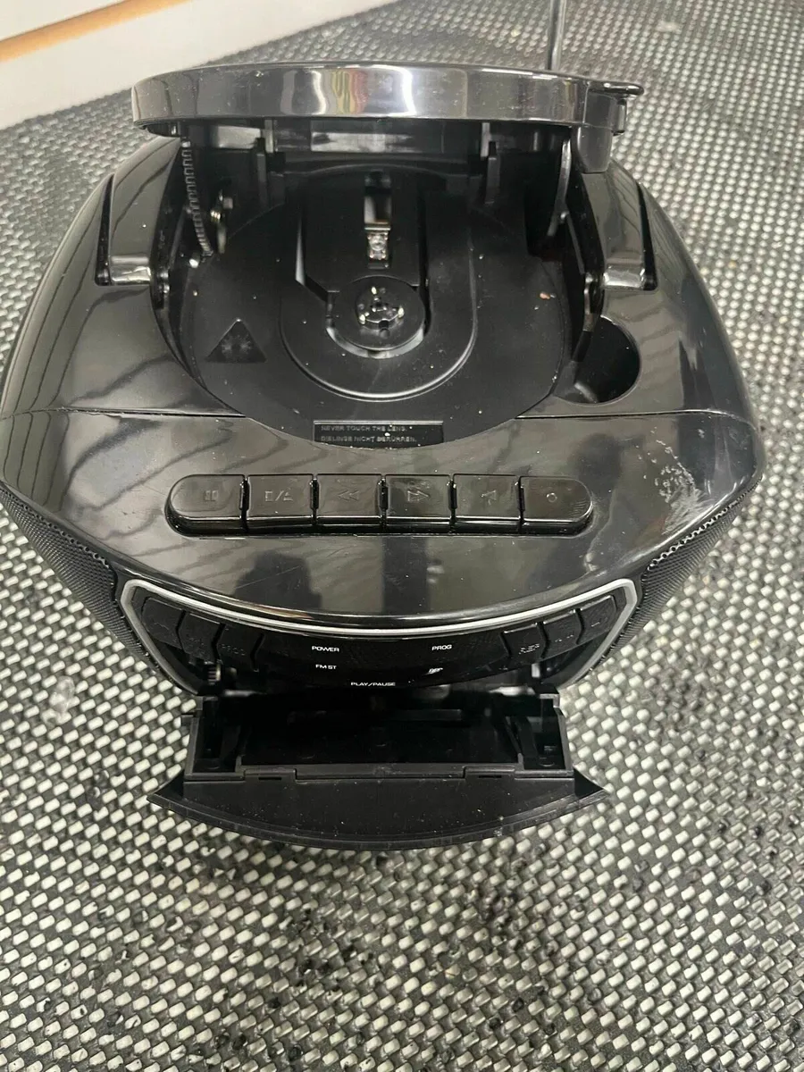 Bush CD/Cassette/Radio - Image 3
