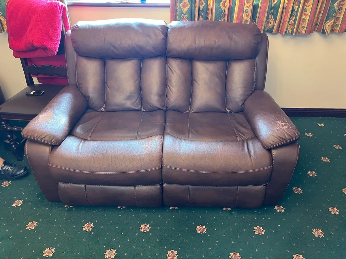 2+1+1 Sofa - Image 3