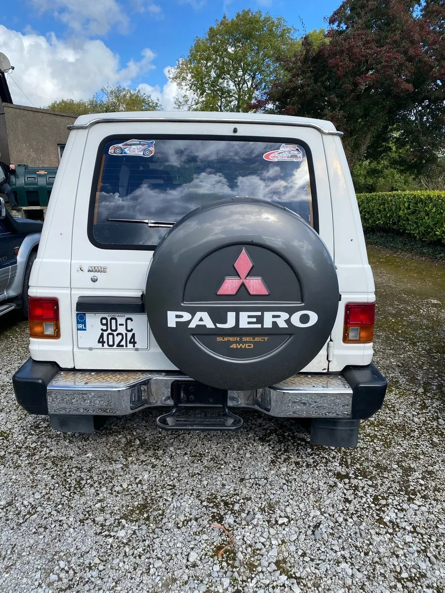 Pajeros - Image 3