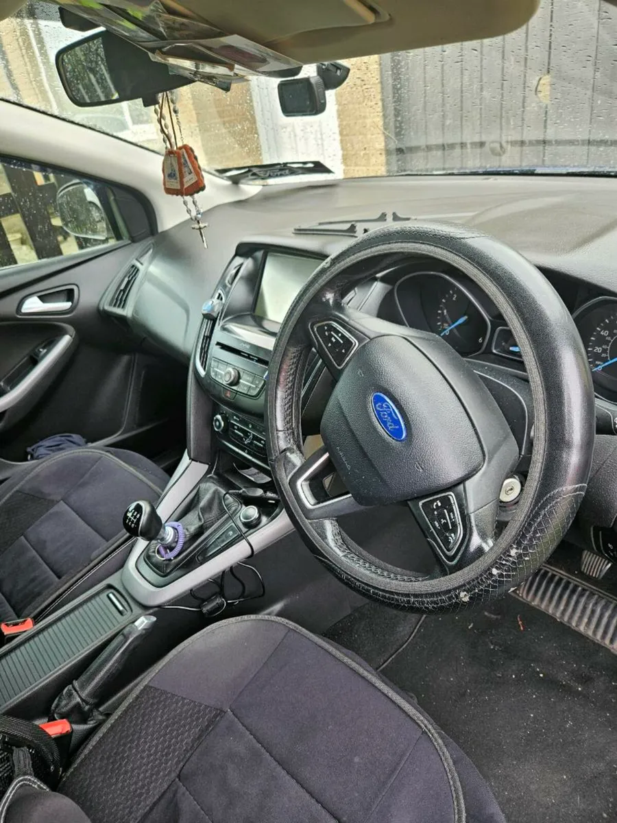 2016 1.5 tdi ford focus hatchback - Image 4