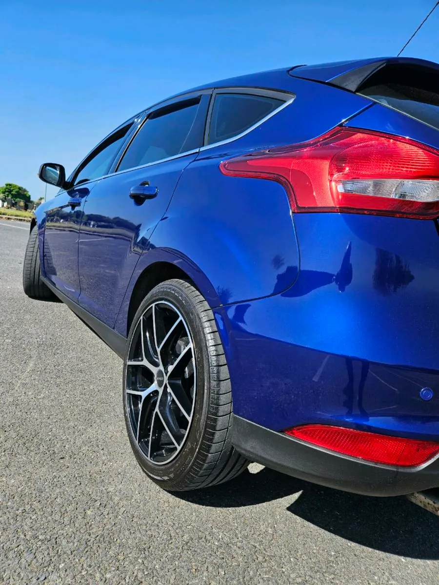 2016 1.5 tdi ford focus hatchback - Image 2