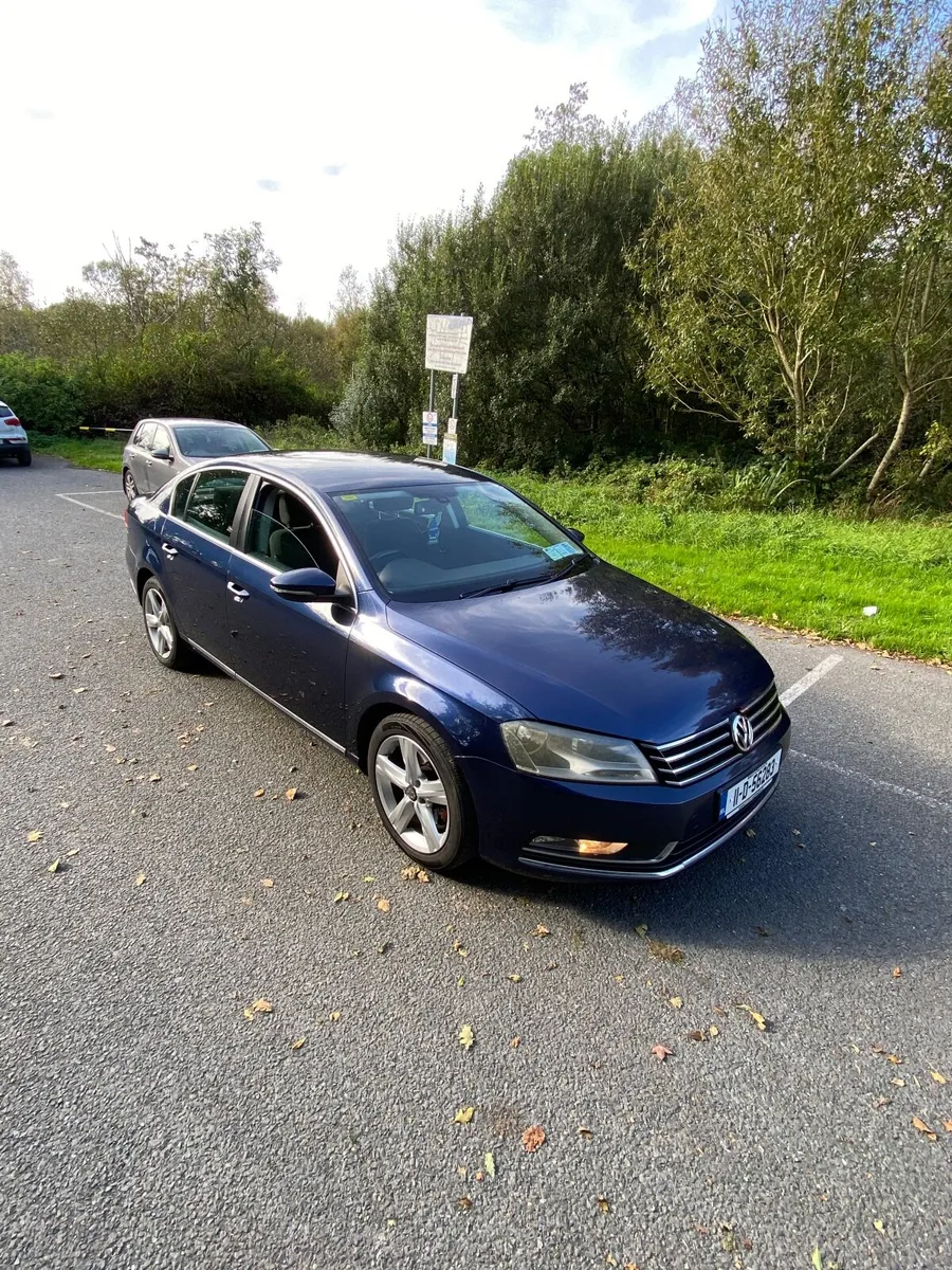 B7 PASSAT FULL SERVICE HISTORY - Image 1