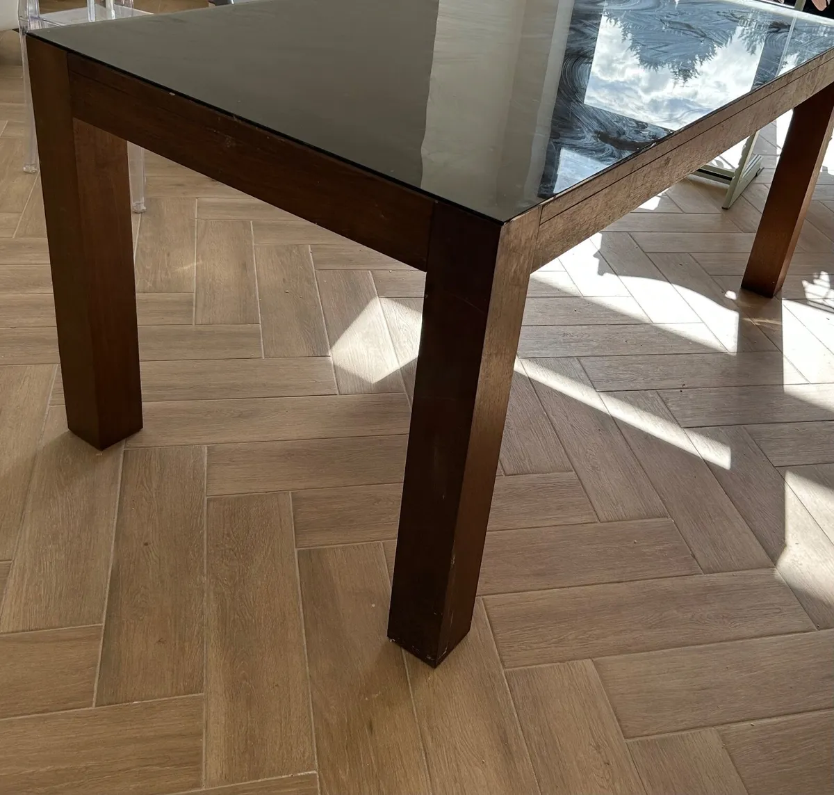 Kitchen Table - Image 2