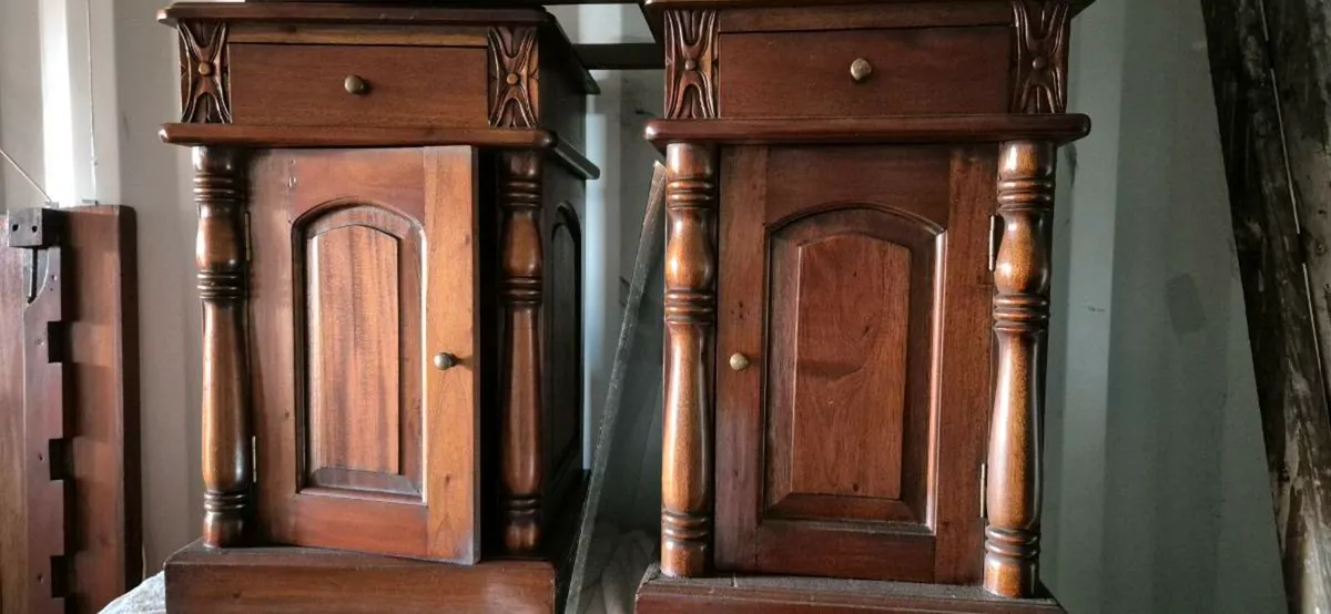 Mahogany bedroom suite - Image 2