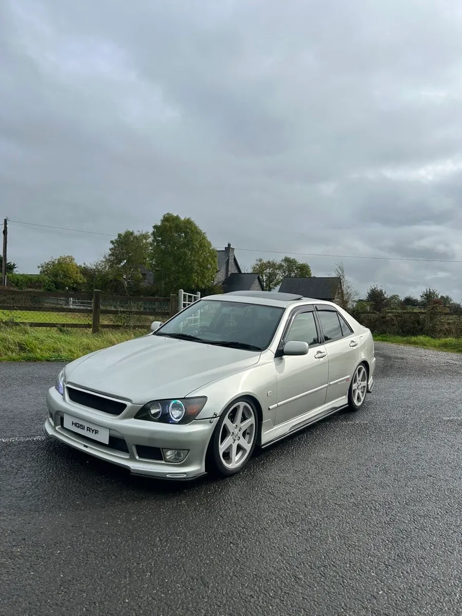 Turbo is200 - Image 2