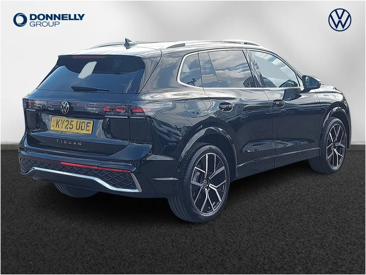Volkswagen Tiguan Diesel Estate R-Line - Image 3