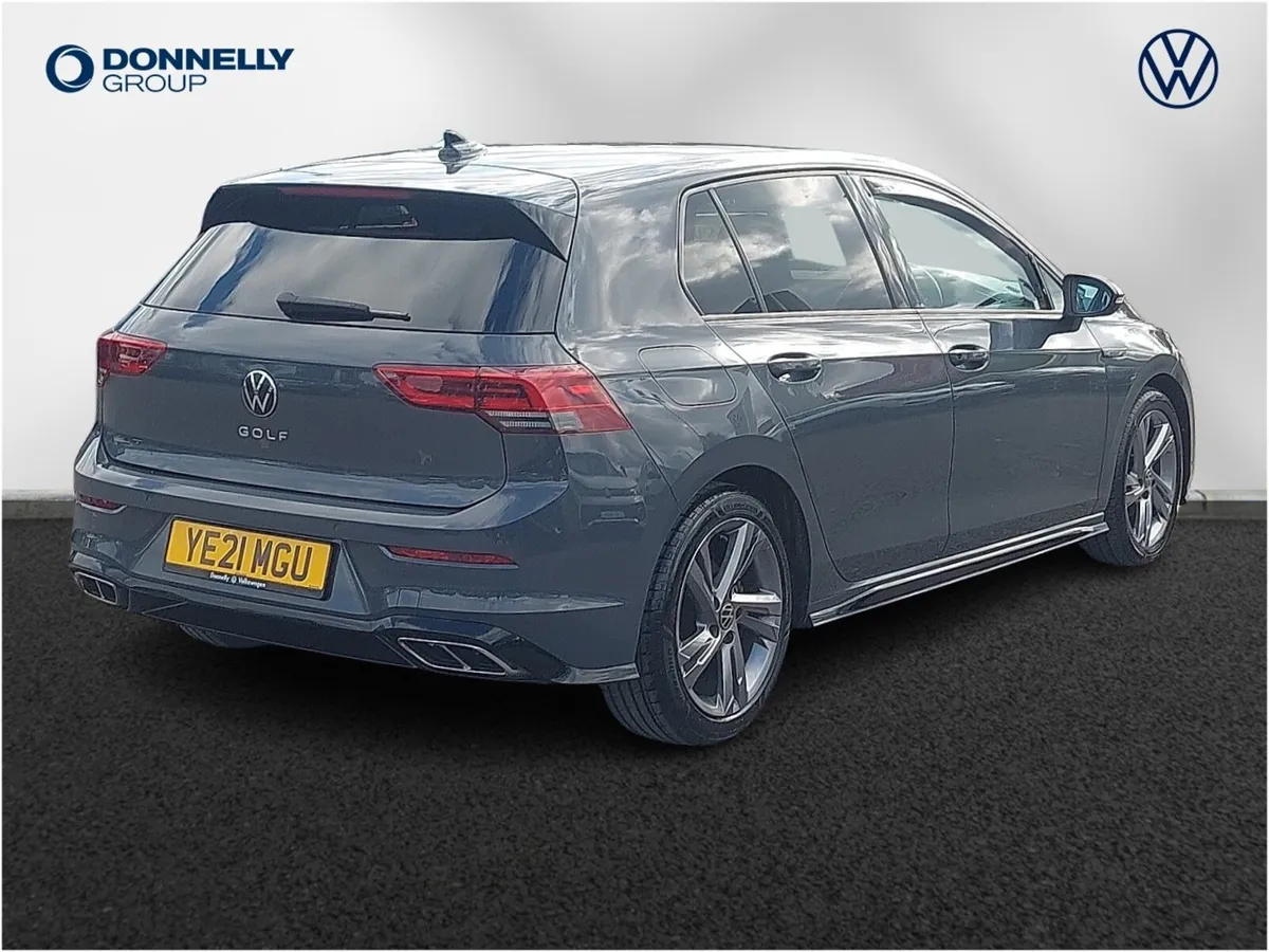 Volkswagen Golf Diesel Hatchback R-Line - Image 3