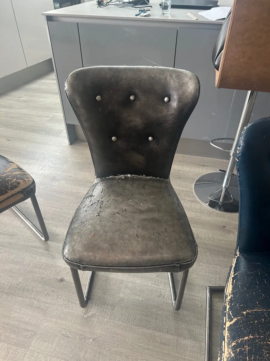Dining chairs - Image 2