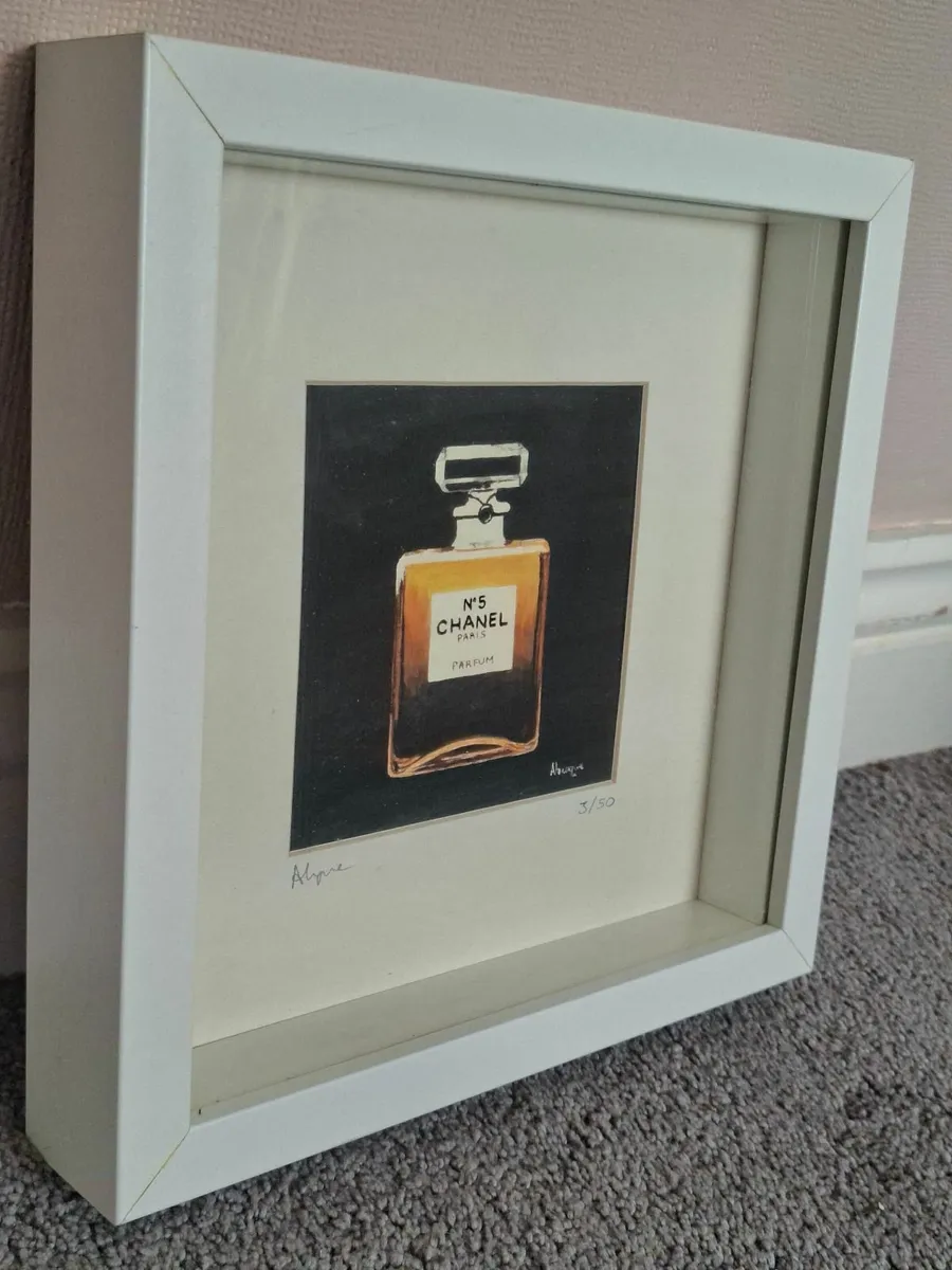 Chanel no5 limited edition print / wall art - Image 1