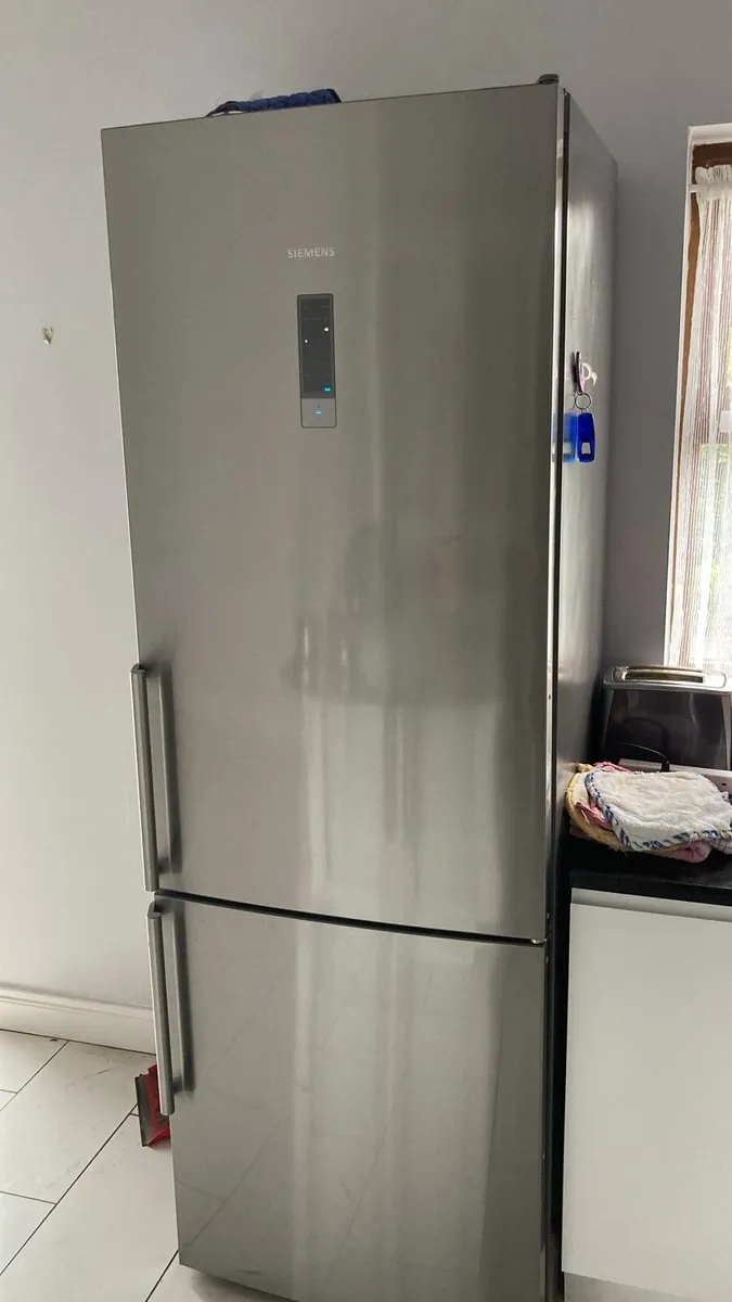 Siemens fridge freezer iq300 - Image 1
