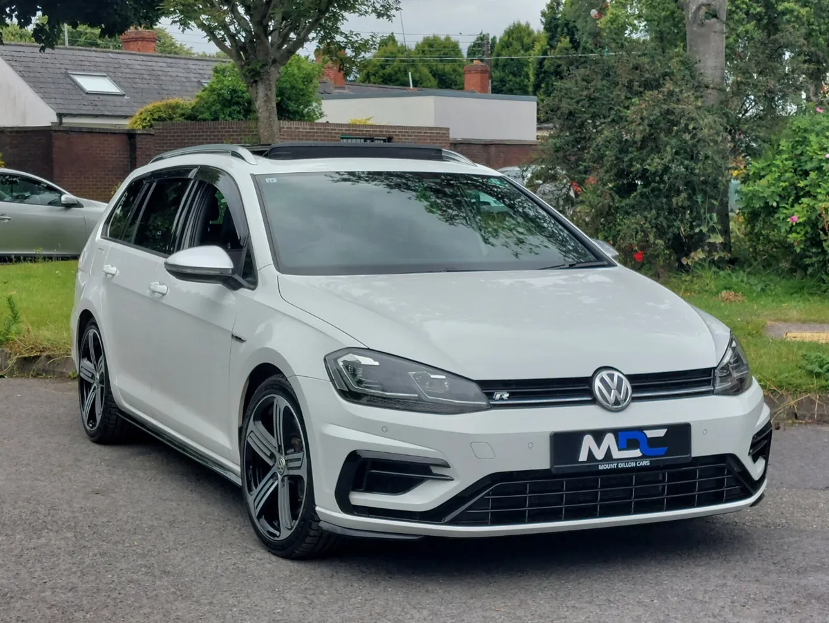 Volkswagen Golf R Estate MK7.5 *HIGH SPEC* 2017 - Image 2