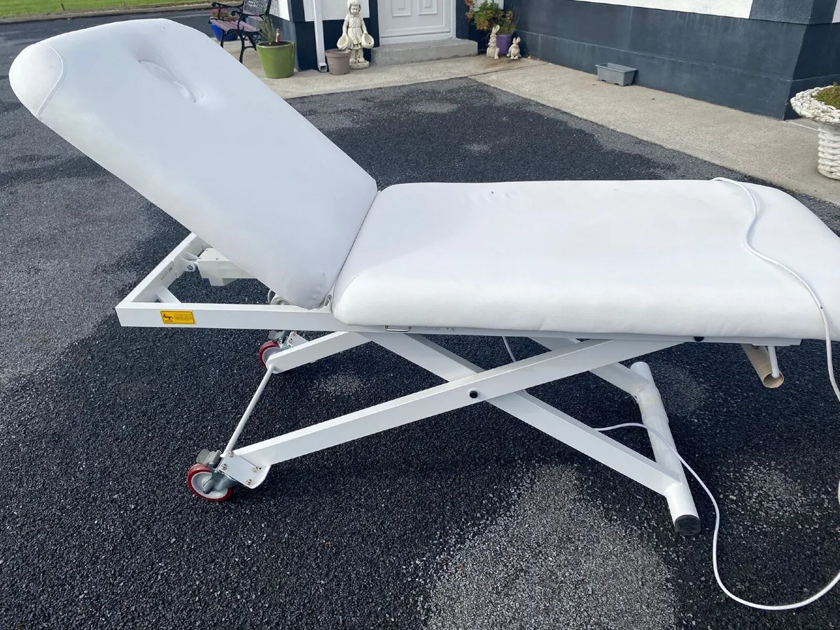 Beauty Bed Electric - Image 2