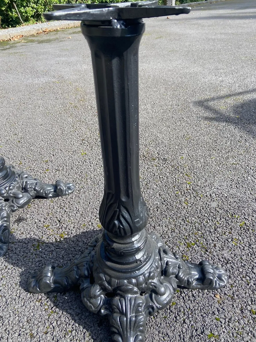 Cast iron base - Image 3