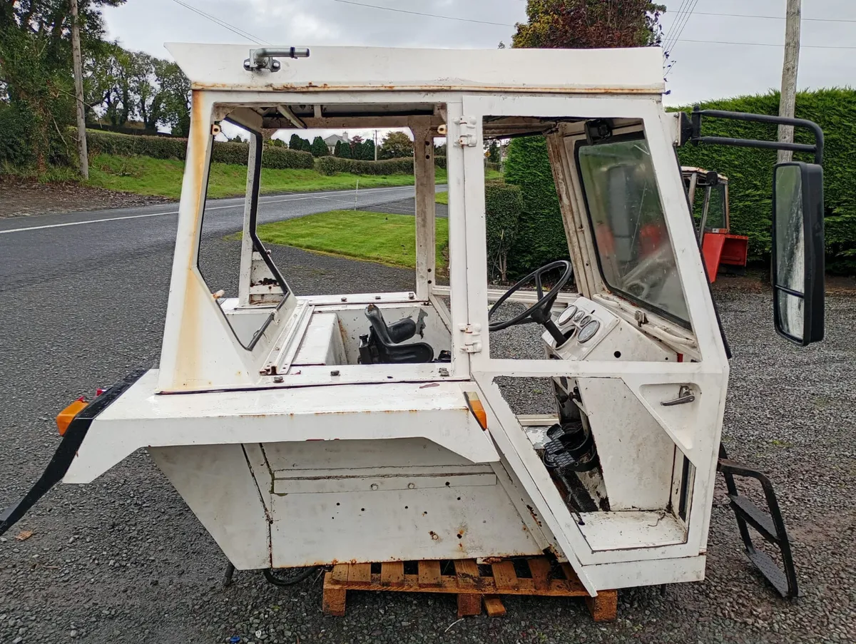 European Lamborghini Cab suits models 955/854/754 - Image 3