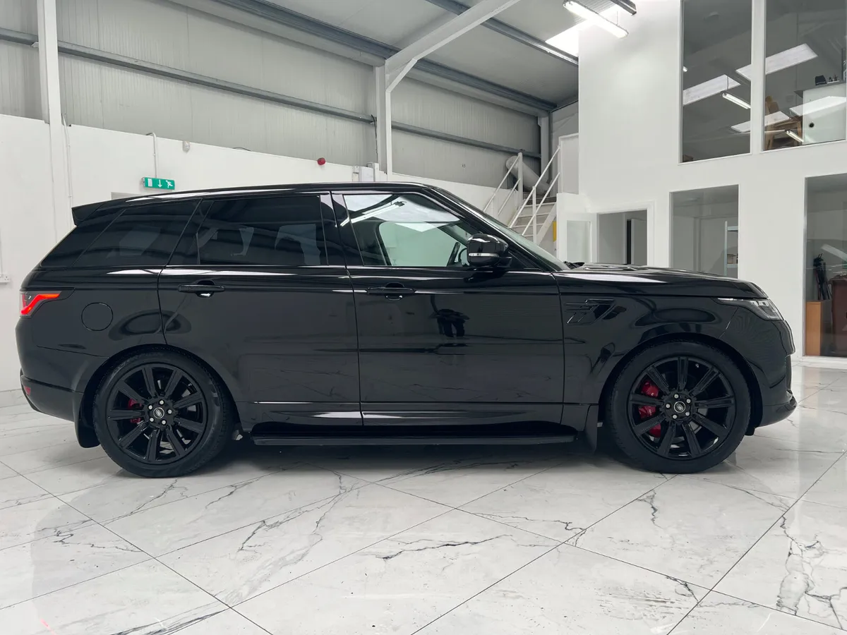 Land Rover Range Rover Sport 2021 - Image 2