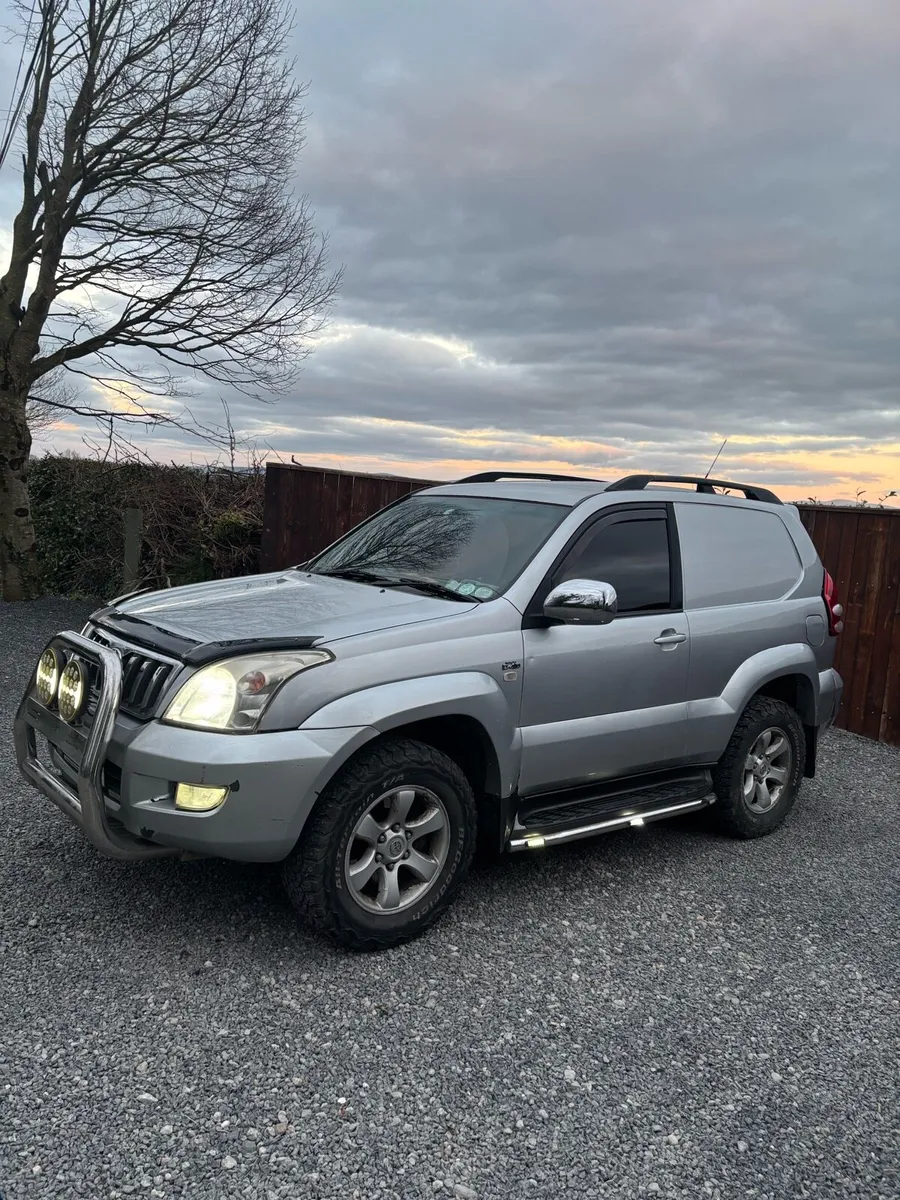 Toyota Land Cruiser - Image 2