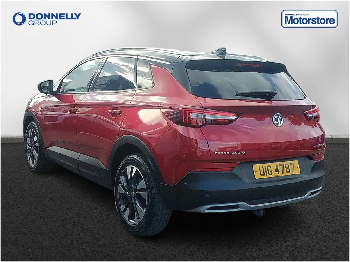 Vauxhall Grandland X Diesel Hatchback Sport Nav - Image 2