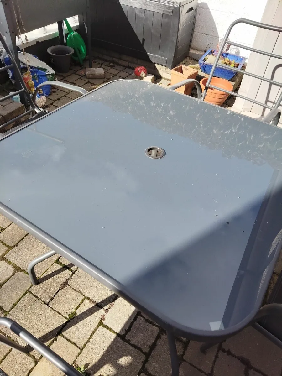 Garden Furniture - Image 1